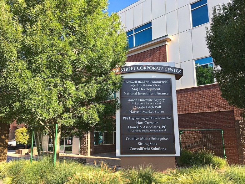 More Photos Of 314 W 15th St, Vancouver Office For Lease