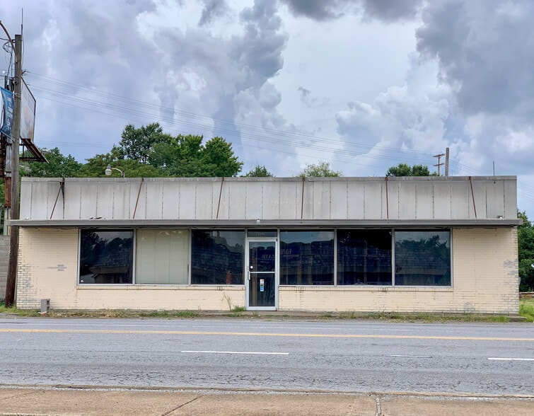 Primary Photo Of 3321 Pike Ave, North Little Rock Storefront For Sale