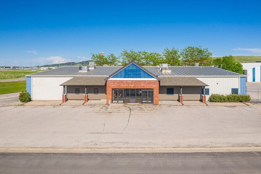 More Photos Of 310 S 26th St, Spearfish Freestanding For Sale