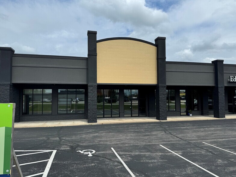 Primary Photo Of 940 Hansen Rd, Green Bay Storefront For Sale
