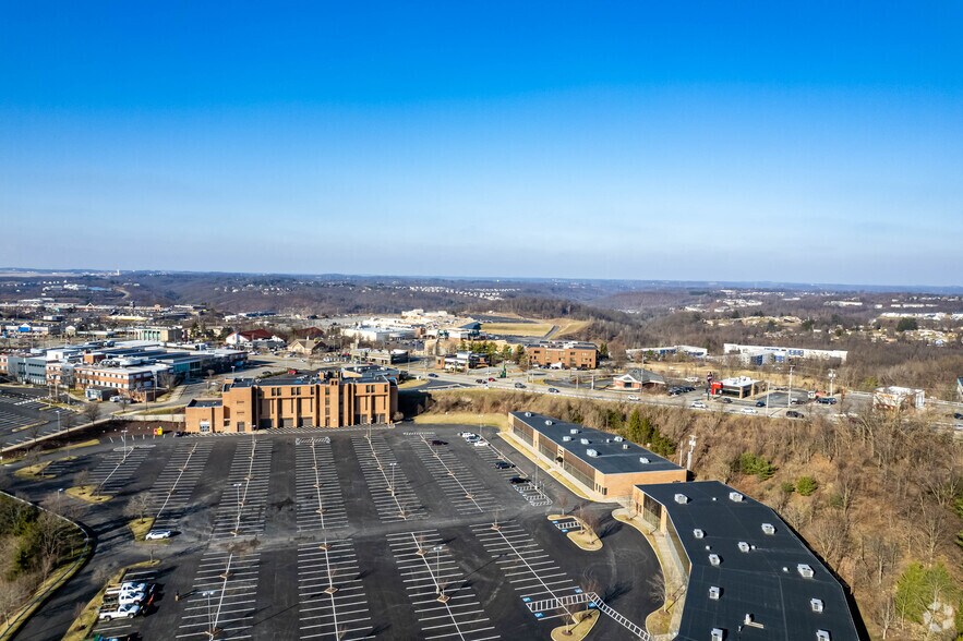 More Photos Of 5490 Campbells Run Rd, Pittsburgh Flex For Lease
