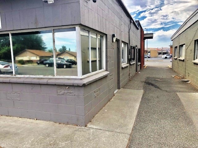 More Photos Of 2628 W Bruneau Pl, Kennewick Office For Lease