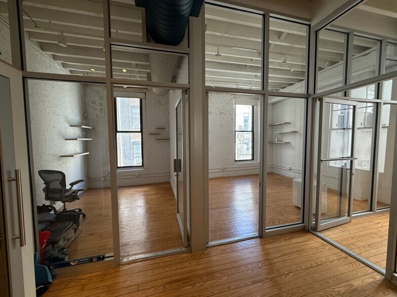 More Photos Of 39 Wooster St, New York Office For Lease