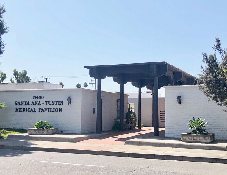 More Photos Of 17400 Irvine Blvd, Tustin Medical For Lease