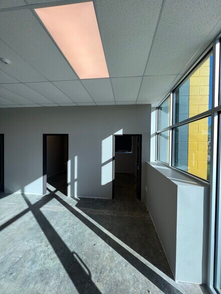 More Photos Of 3111 IH 30, Dallas Light Distribution For Lease