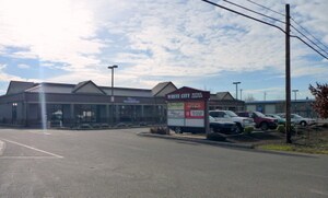 More Photos Of 8336 Highway 62 Hwy, White City Storefront Retail Office For Lease