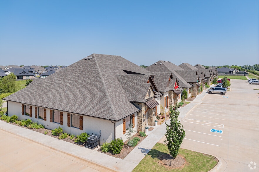 More Photos Of 17933 N Pennsylvania Ave, Edmond Office For Sale