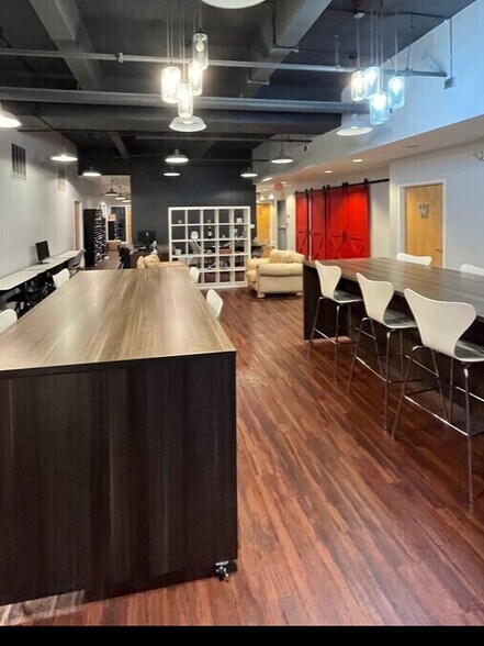 More Photos Of 867 Boylston St, Boston Coworking Space