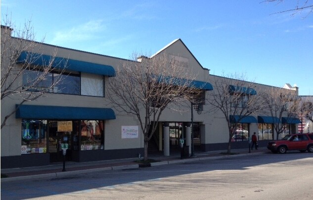 More Photos Of 631 Harden St, Columbia Storefront For Lease