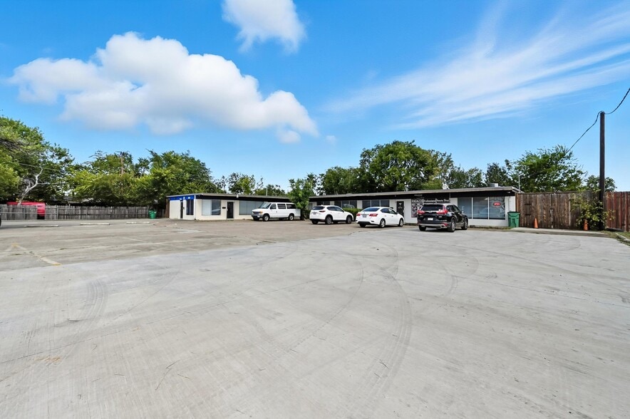 Primary Photo Of 4110 Haltom Rd, Haltom City Freestanding For Sale