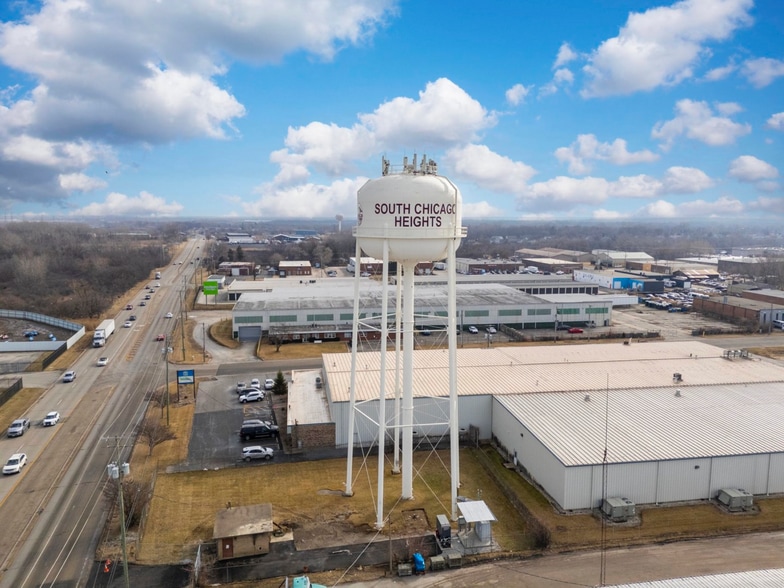 More Photos Of 65 E Sauk Trl, Chicago Heights Auto Repair For Sale