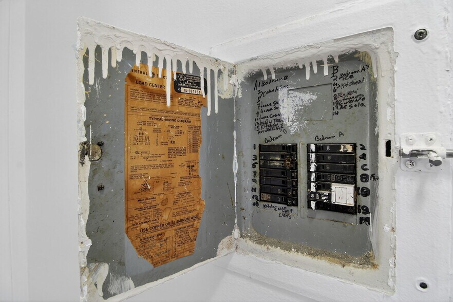 More Photos Of 1864 NW 28th St, Miami Apartments For Sale