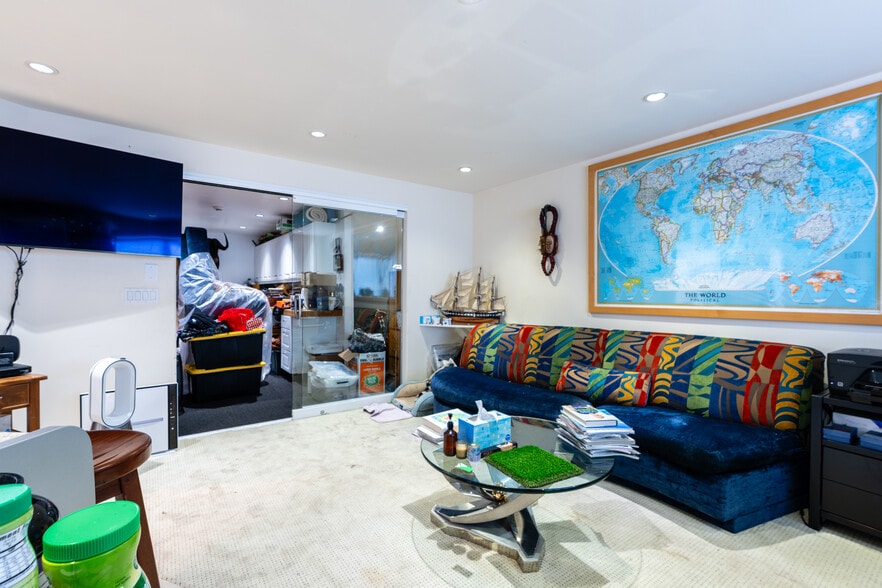 More Photos Of 3753 Montgomery Drive, San Diego Airplane Hangar For Sale