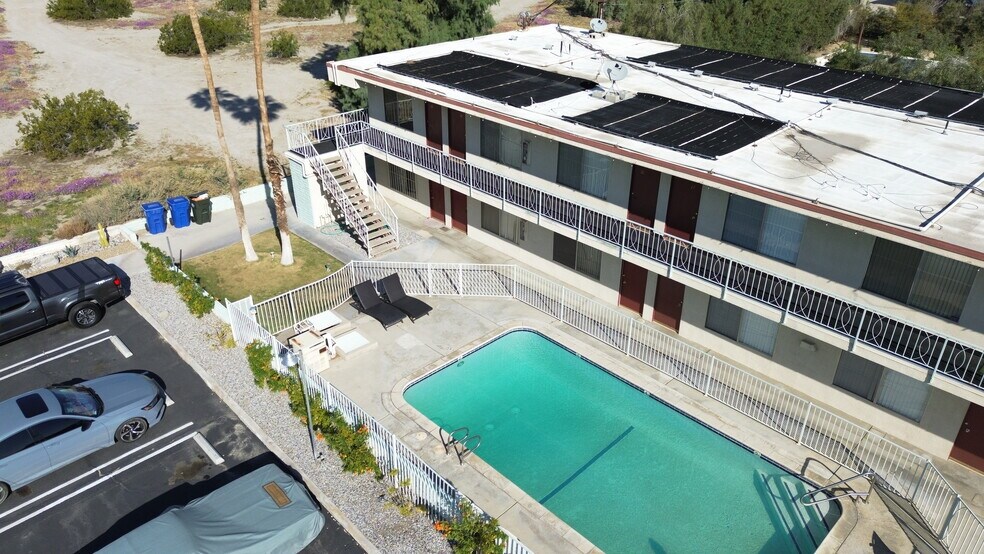 More Photos Of 2303 N Indian Canyon Dr, Palm Springs Apartments For Sale