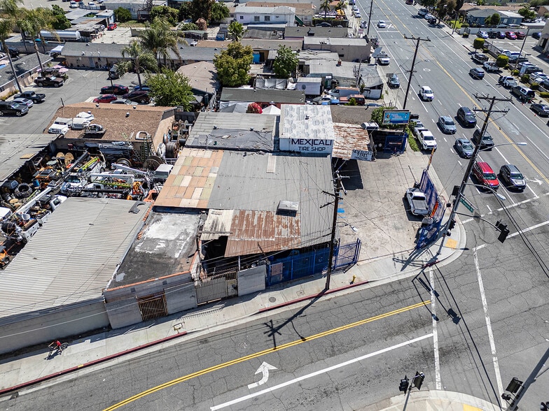 More Photos Of 2303 E El Segundo Blvd, Compton Auto Repair For Sale