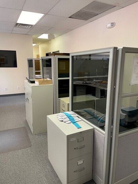 More Photos Of 1817 Stewart St, Carson City Office For Sale