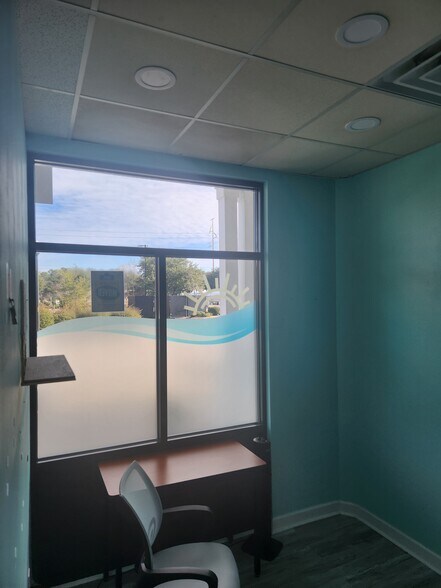 More Photos Of 5101 Dunlea Ct, Wilmington Storefront Retail Office For Lease