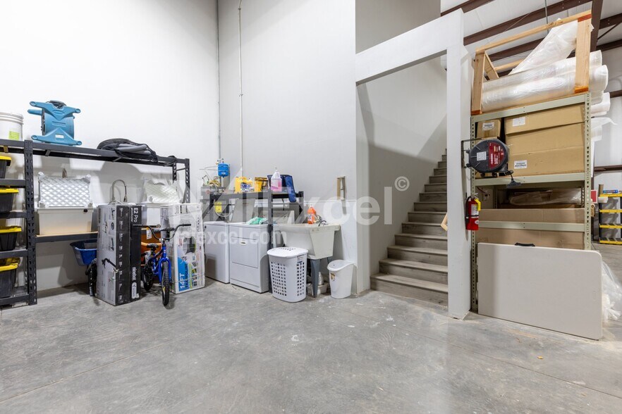 More Photos Of 5682 W 670 S, Hurricane Warehouse For Sale