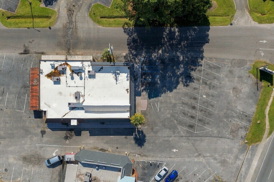 More Photos Of 6322 Rivers Ave, Charleston Restaurant For Lease