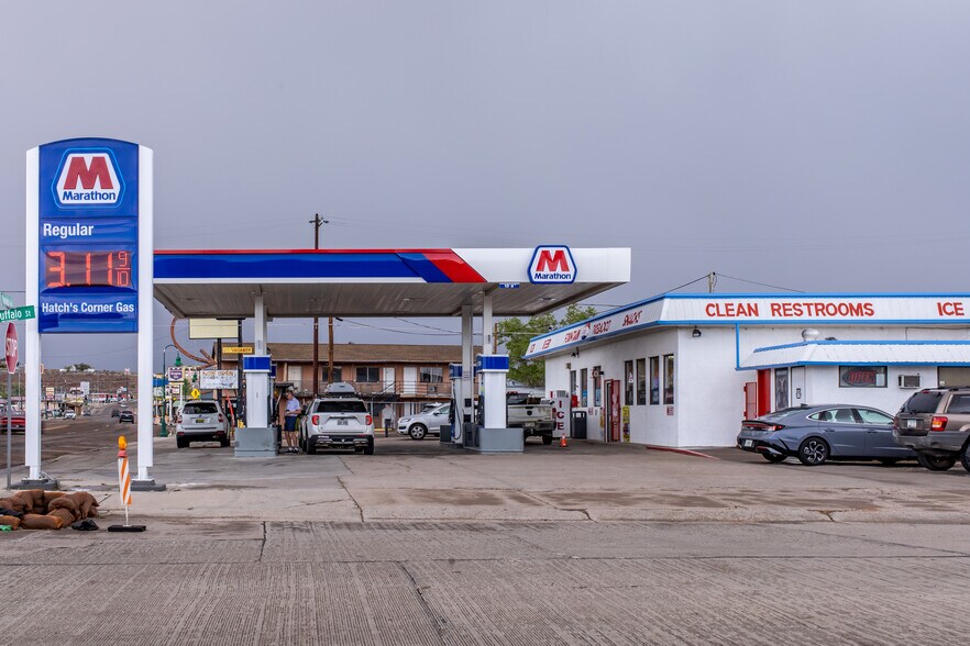 More Photos Of 404 Navajo Blvd, Holbrook Service Station For Sale