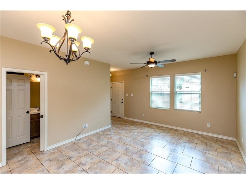 More Photos Of 7252 Mansions Dr, Corpus Christi Apartments For Sale