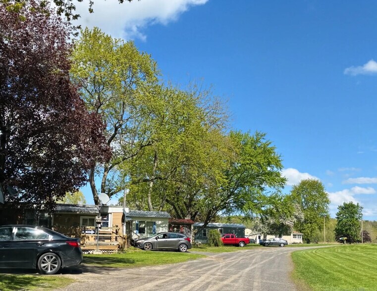 Primary Photo Of 8603-8675 Bishop Rd, Lyons Manufactured Housing Mobile Home Park For Sale