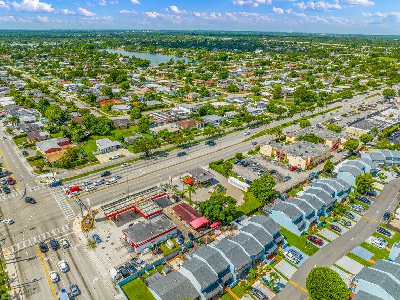 More Photos Of 10737 Sw 40th St, Miami Storefront For Lease