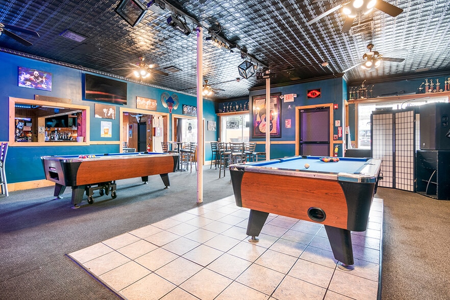 More Photos Of 245 Washington St, West Warwick Bar For Sale