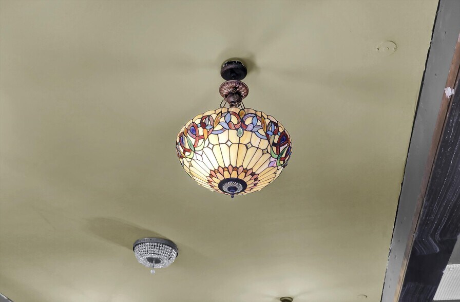 More Photos Of 111 S Walnut St, Edinburgh Theater Concert Hall For Sale