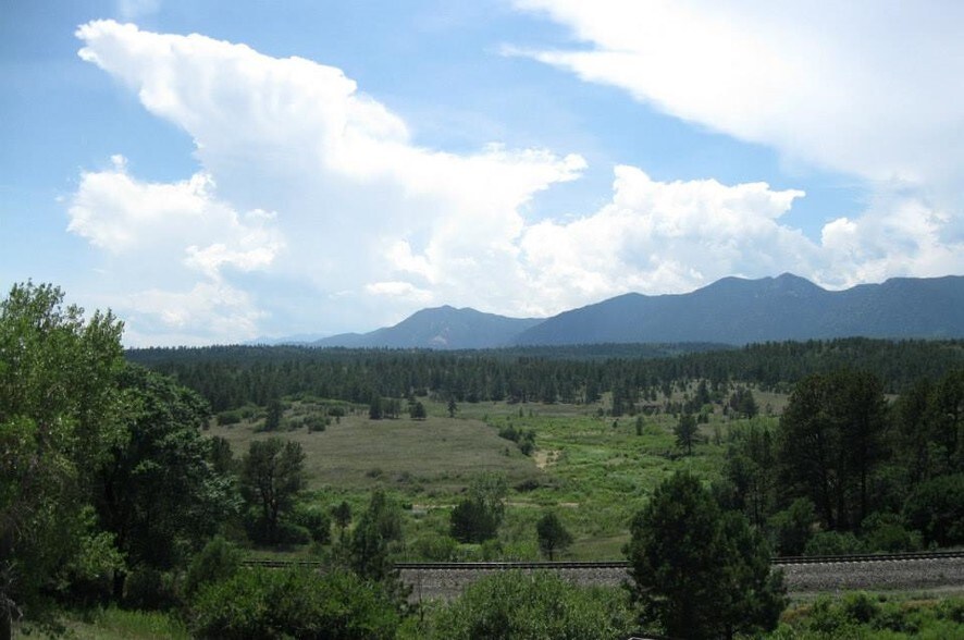 More Photos Of 14960 Woodcarver Rd, Colorado Springs Office For Sale