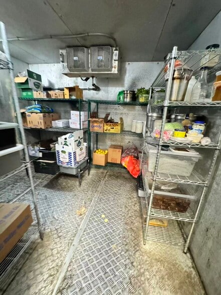 More Photos Of 9604 Ralston Rd, Arvada Restaurant For Sale