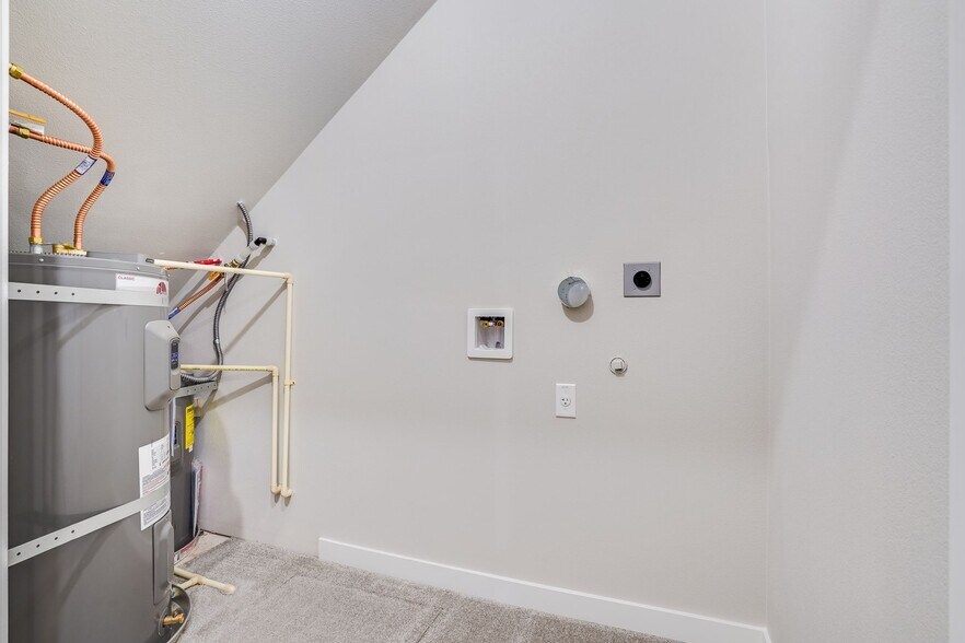 More Photos Of 16933 SW 132nd Ter, Tigard Apartments For Sale