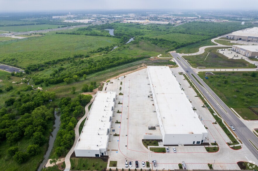 More Photos Of 19121 Marketplace Ave, Kyle Unknown For Lease