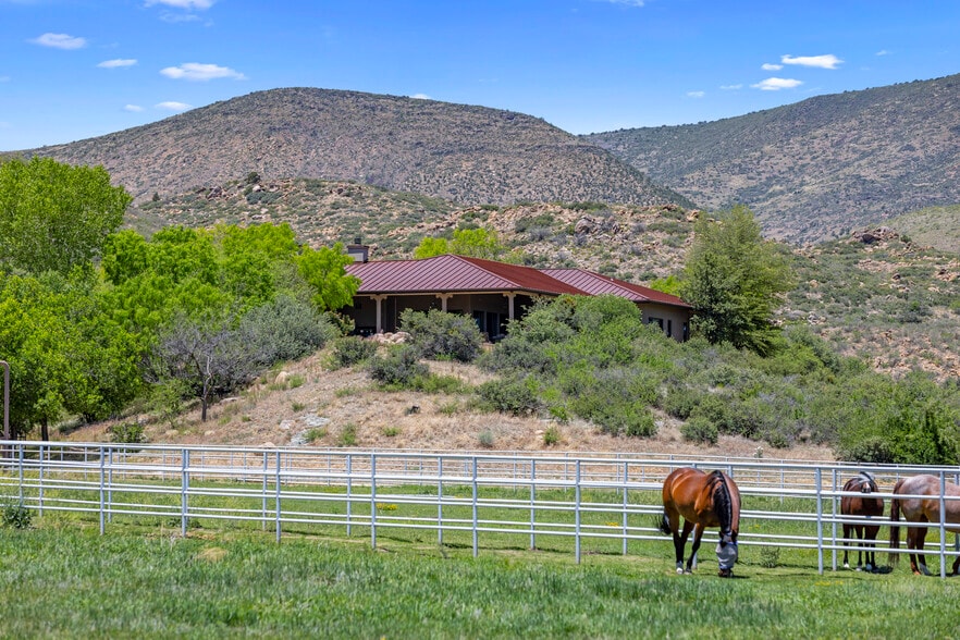 More Photos Of 5500 Four Cross Ranch Rd, Skull Valley Land For Sale