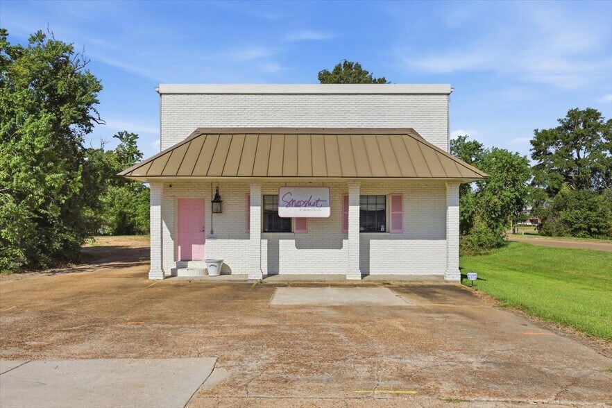 More Photos Of 1013 N Flowood Dr, Flowood Freestanding For Sale