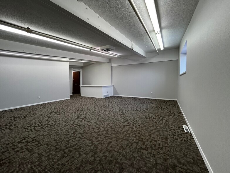 More Photos Of 401 3rd St, Rapid City General Retail For Lease