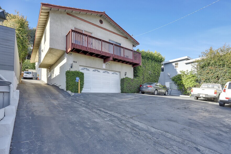 More Photos Of 153-157 W Channel Rd, Santa Monica Apartments For Sale