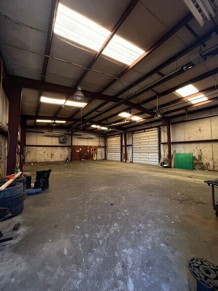 More Photos Of 2103 Pine Forest Dr, Colonial Heights Unknown For Sale