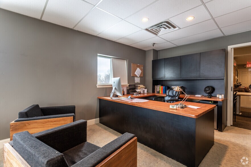 More Photos Of 22-24 Riverview Dr, Marlboro Warehouse For Lease