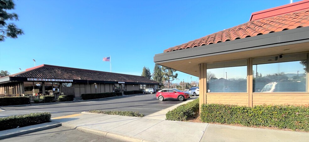 More Photos Of 120-130 Blossom Hill Rd, San Jose Unknown For Lease