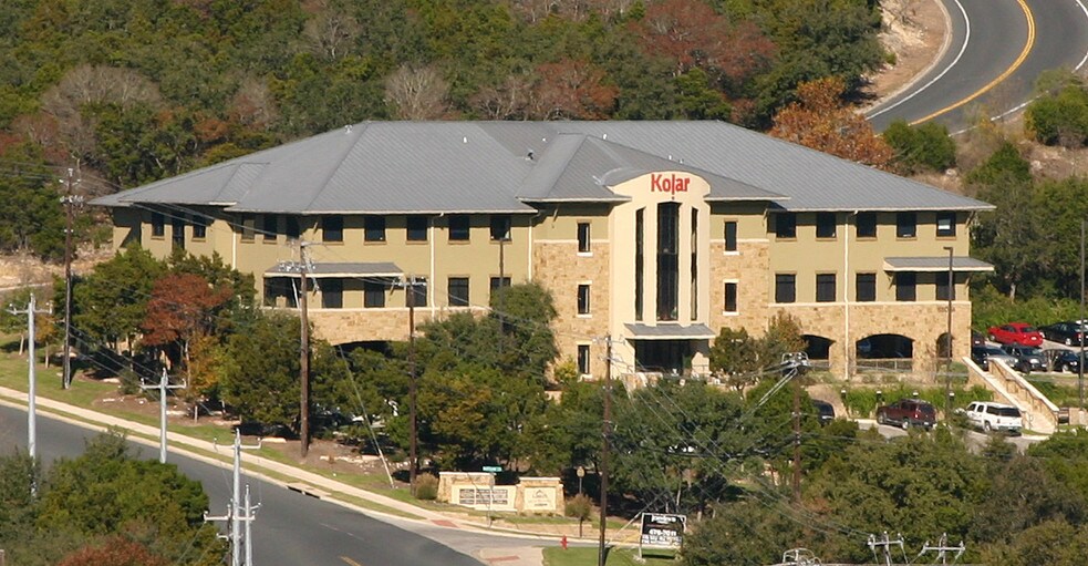 More Photos Of 8500 Bluffstone Cv, Austin Office For Sale