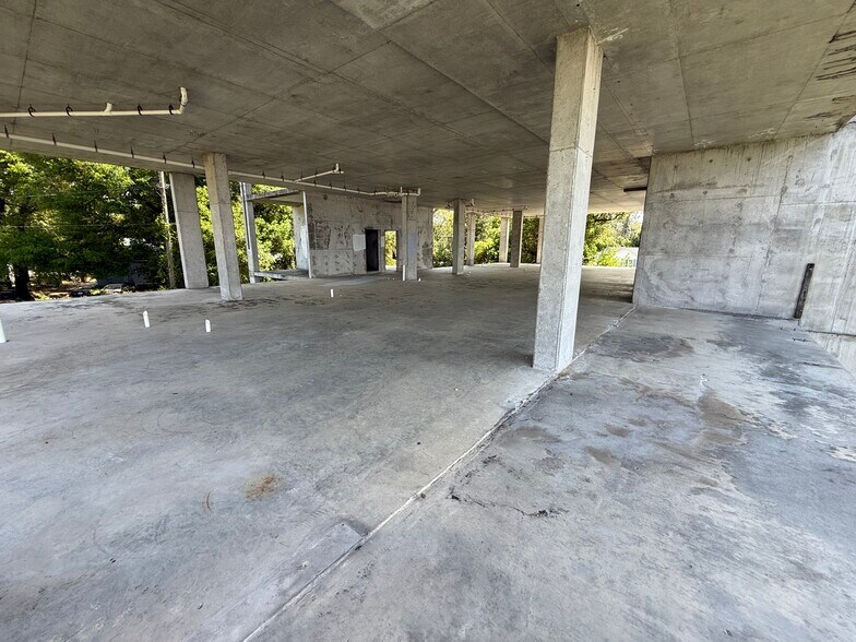 More Photos Of 2508 Newcastle St, Brunswick Apartments For Sale