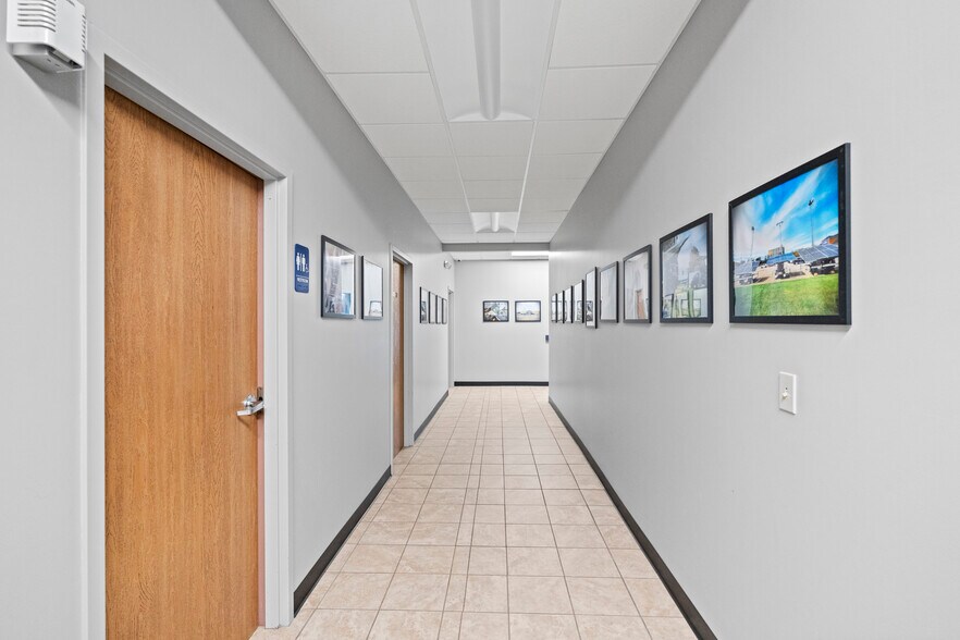 More Photos Of 2305 S Center Rd, Burton Office For Sale