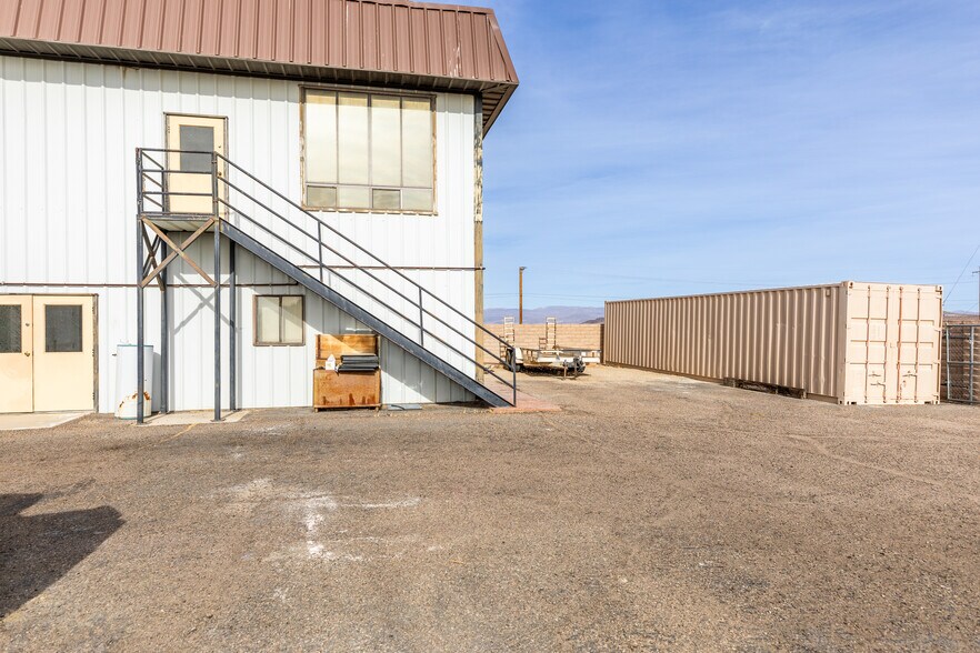 More Photos Of 1249 E Ridgecrest Blvd, Ridgecrest Office For Sale