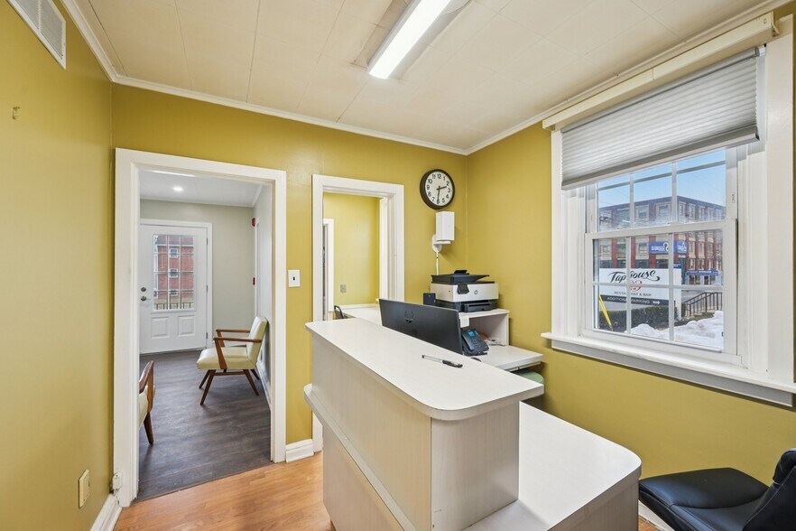 More Photos Of 306 E 4th St, Bridgeport Medical For Sale