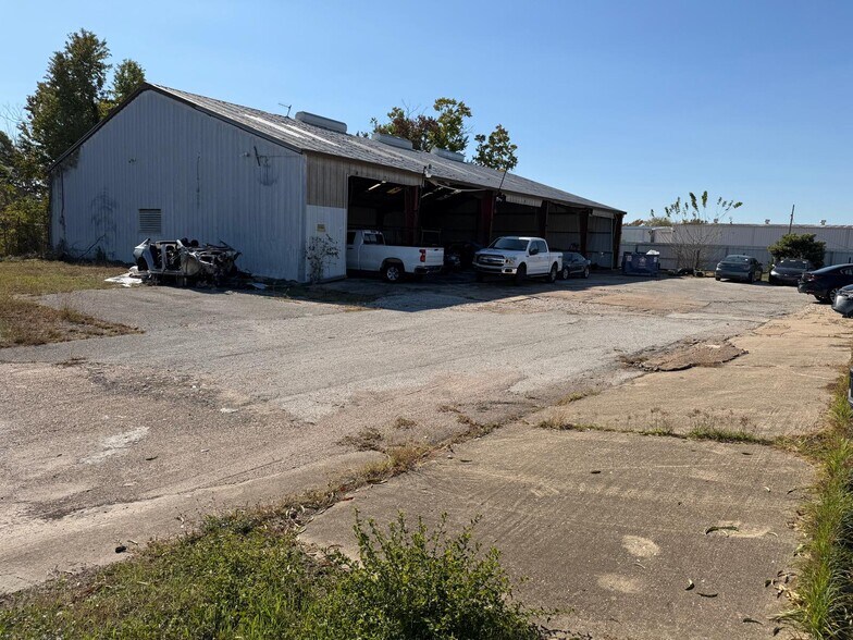 More Photos Of 6000 Waltrip St, Houston Carwash For Lease