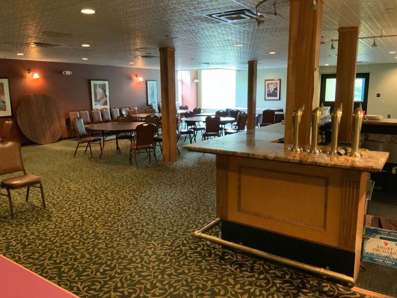 More Photos Of 2031 Route 130 N, Burlington Township Restaurant For Sale