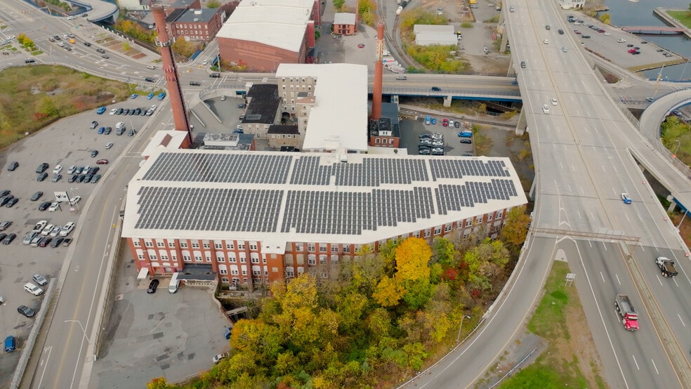 More Photos Of 18 Pocasset St, Fall River Light Manufacturing For Lease
