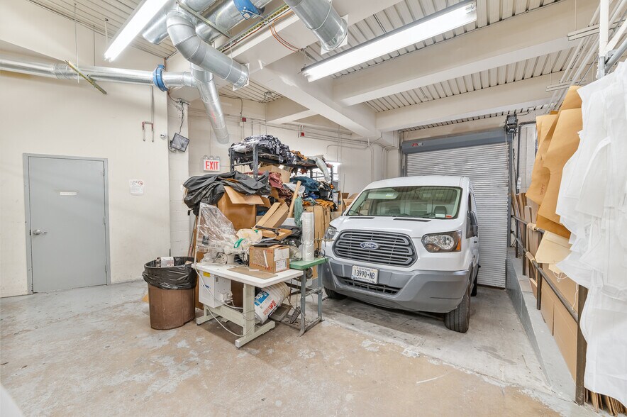 More Photos Of 2529 49th St, Astoria Manufacturing For Sale