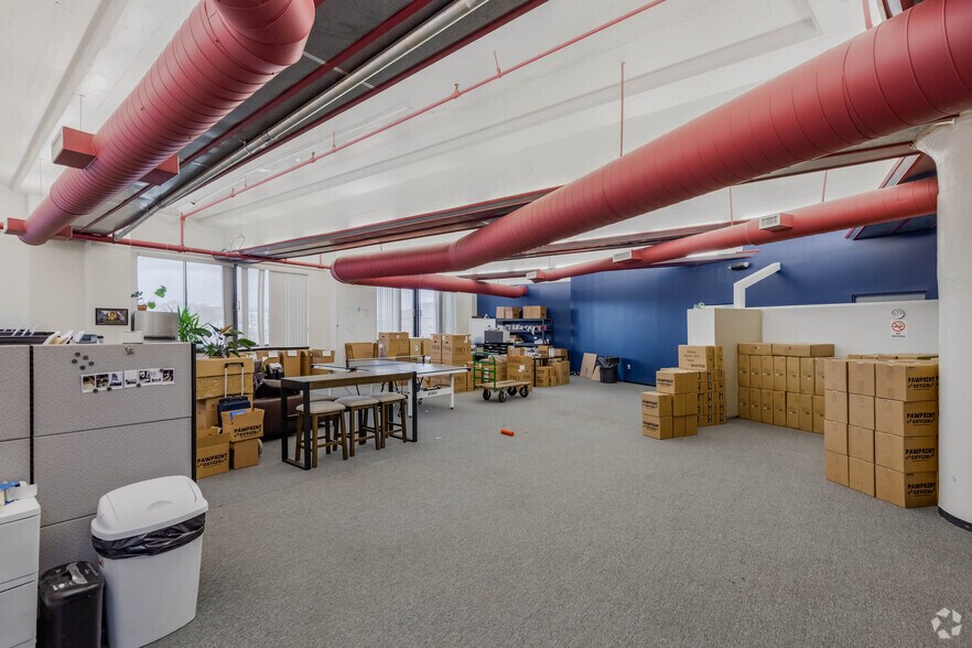 More Photos Of 5001 Baum Blvd, Pittsburgh Office For Lease